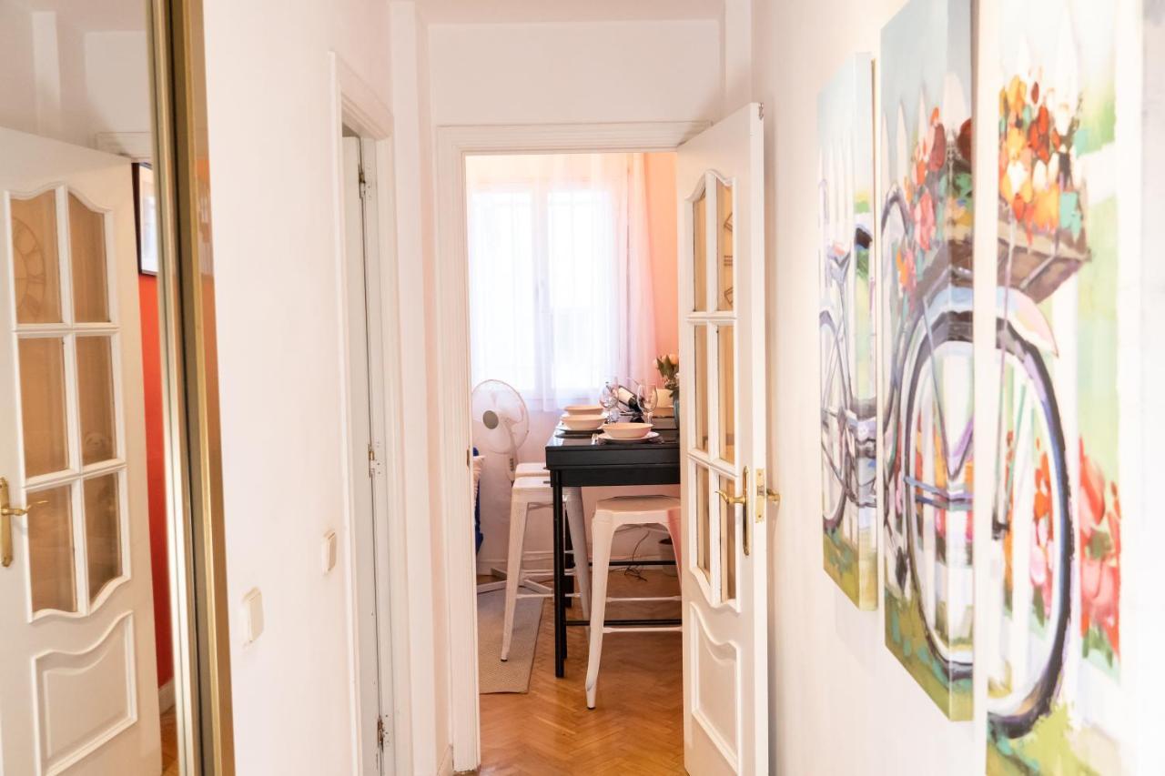 Gran Via Central Lovely Private Apt In The Heart Of Chueca Apartment Madrid Exterior photo